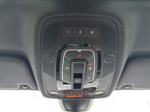 Used 2019 Audi A4 2.0T Premium Plus w/ Premium Plus Package image 26