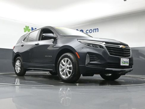 Used 2023 Chevrolet Equinox LT image 22