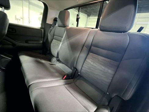 Used 2025 Nissan Frontier S w/ S Utility Package image 35