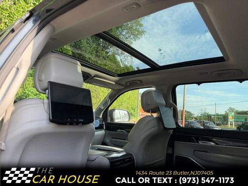 Used 2022 Jeep Wagoneer Series I w/ Convenience Group I AWD/4WD image 14