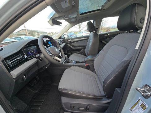 New 2026 Volkswagen Jetta SE image 22