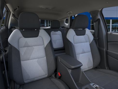 New 2026 Chevrolet Trax LS image 40