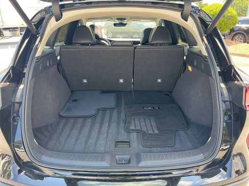 Certified 2025 INFINITI QX50 Luxe AWD/4WD image 18