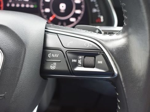 Used 2019 Audi Q7 3.0T Premium Plus w/ Premium Plus Package AWD/4WD image 25
