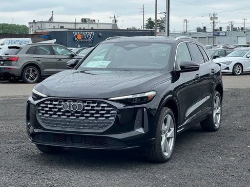 New 2025 Audi Q5 Premium Plus image 4