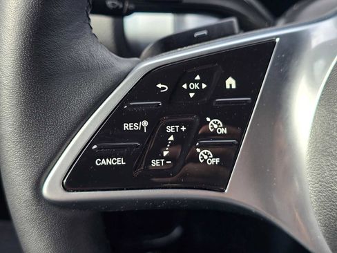 Used 2025 Mercedes-Benz GLB 250 GLB 250 image 32