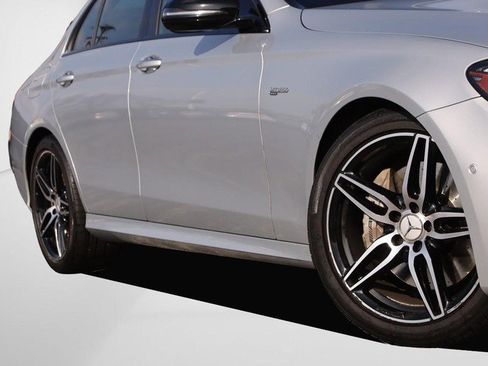 Used 2018 Mercedes-Benz E 43 AMG 4MATIC Sedan image 3
