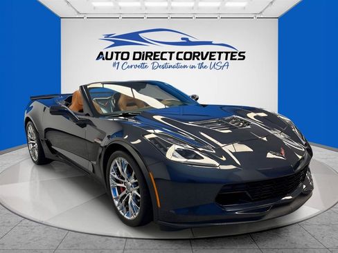 Used 2015 Chevrolet Corvette Z06 w/ 2LZ Preferred Equipment Group RWD image 3