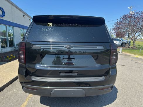 Used 2021 Chevrolet Suburban RST w/ Luxury Package image 9