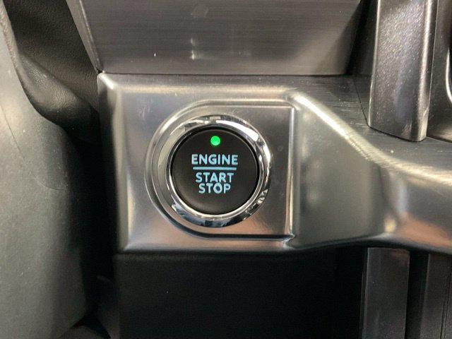 Used 2022 Ford F150 Lariat w/ Equipment Group 502A High AWD/4WD image 15
