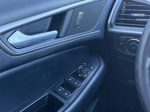 Used 2021 Ford Edge SEL image 14