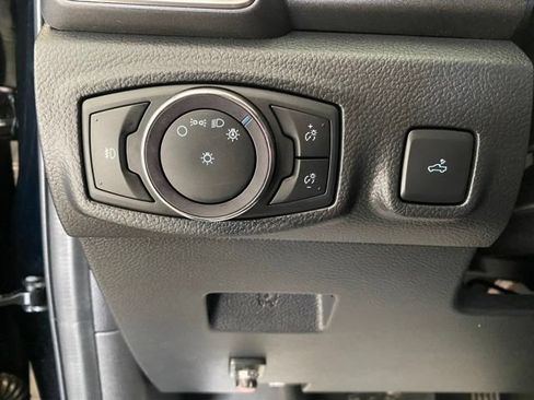 Used 2022 Ford Ranger Lariat w/ Tremor Off-Road Package AWD/4WD image 14