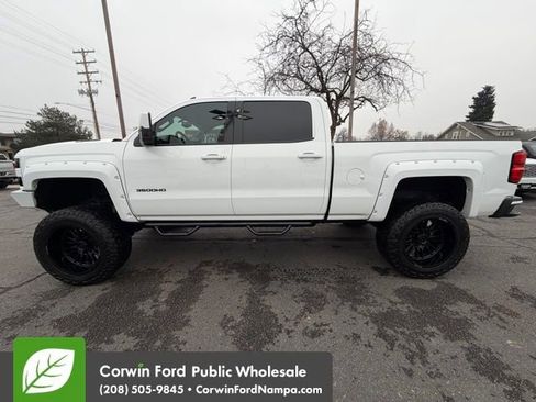 Used 2015 Chevrolet Silverado 3500 LT image 8
