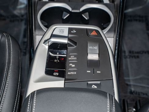 Used 2025 BMW X1 xDrive28i image 25