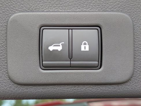 Certified 2025 Nissan Murano SL image 14