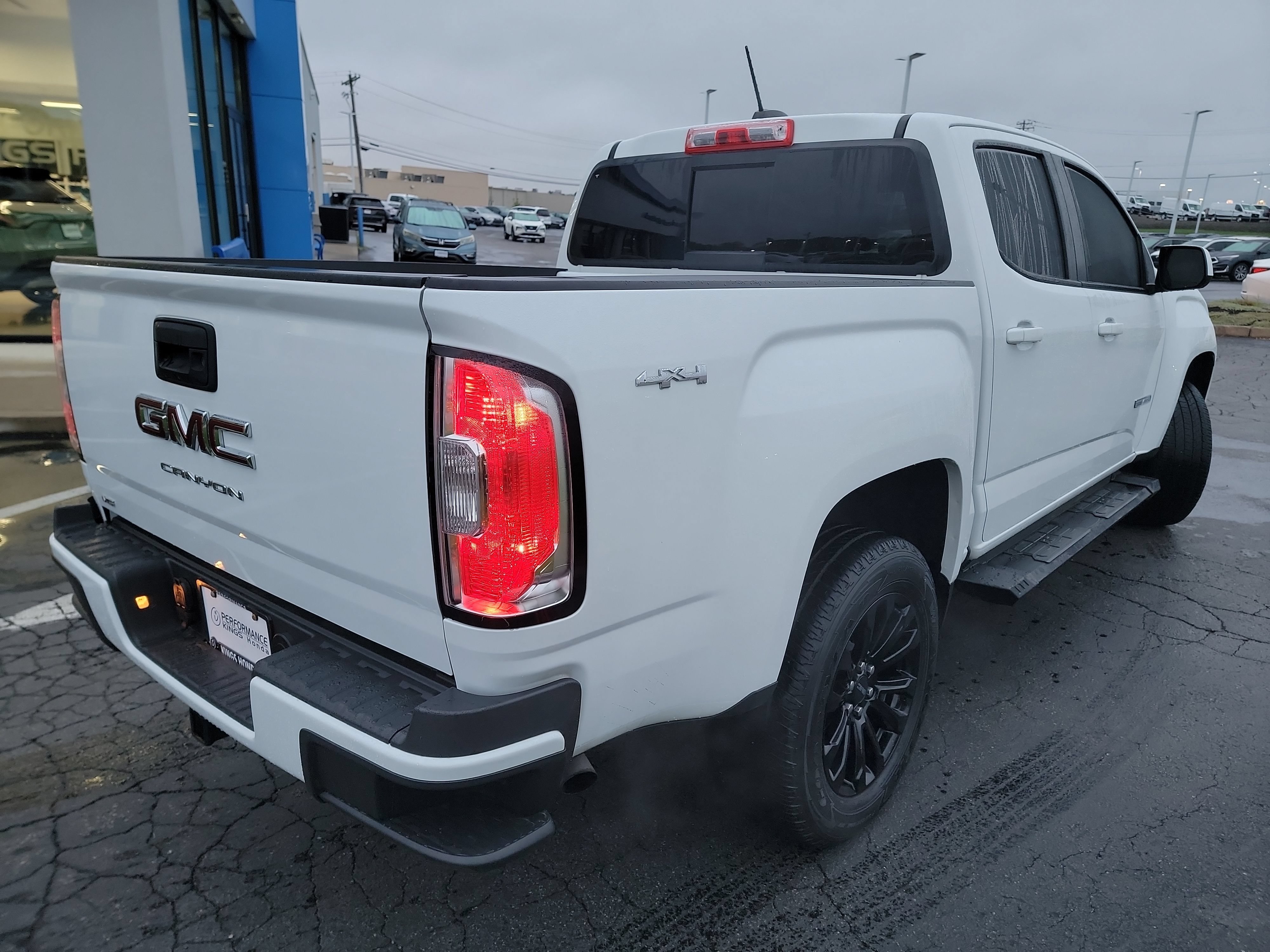Used 2022 GMC Canyon Elevation w/ Trailering Package AWD/4WD image 9