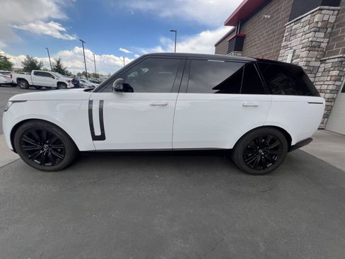 Used 2023 Land Rover Range Rover Long Wheelbase SE AWD/4WD image 6