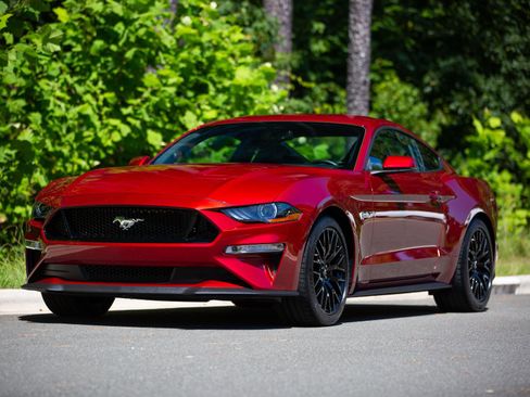 Used 2019 Ford Mustang GT Premium w/ GT Performance Package image 19
