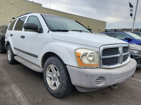 Used 2006 Dodge Durango SXT image 1