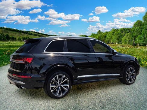 Used 2020 Audi SQ7 Premium Plus w/ Driver Assistance Package AWD/4WD image 6