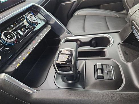 Used 2024 GMC Sierra 1500 Denali w/ Denali Reserve Package image 15