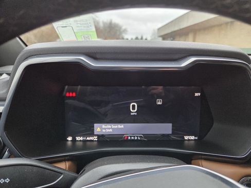 Used 2024 GMC Canyon AT4 w/ AT4 Premium Package image 35