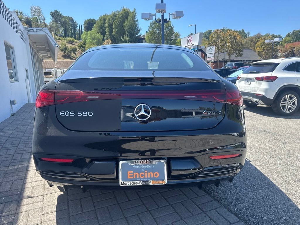 Used 2024 Mercedes-Benz EQS 580 4MATIC Sedan image 6
