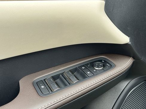 New 2026 Lexus RX 450h 450h+ Luxury image 11