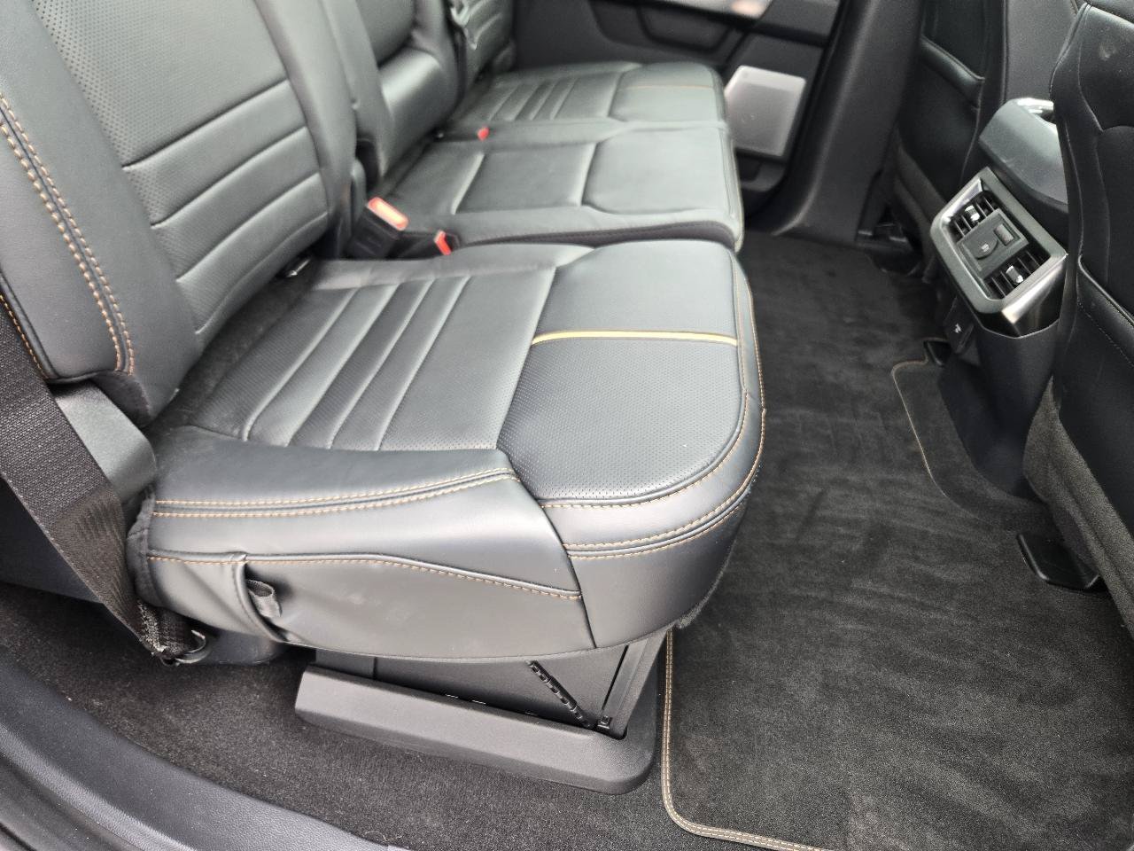 Used 2024 Ford F450 Platinum AWD/4WD image 37