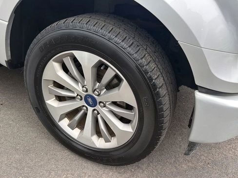 Used 2017 Ford F150 XL w/ Equipment Group 101A Mid image 9