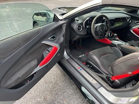 Used 2023 Chevrolet Camaro ZL1 RWD image 5