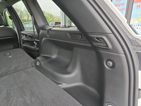 New 2026 Jeep Grand Cherokee Altitude image 93