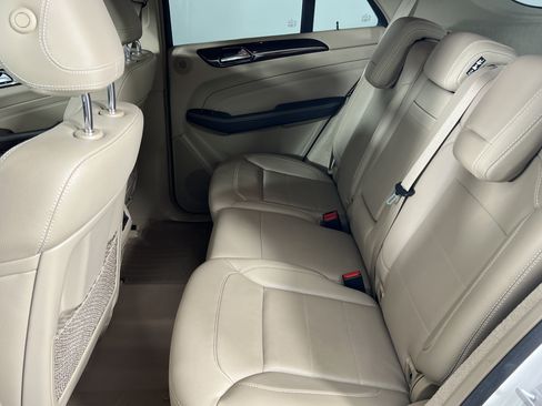 Used 2014 Mercedes-Benz ML 350 BlueTEC 4MATIC image 20