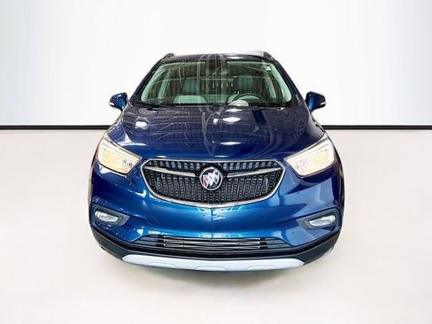 Used 2019 Buick Encore Sport Touring AWD/4WD image 4