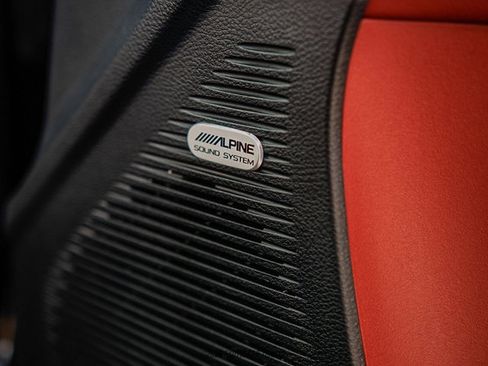 Used 2021 Dodge Challenger SRT Hellcat image 27