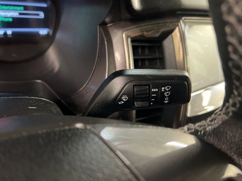 Certified 2019 Ford Ranger Lariat w/ Technology Package image 21