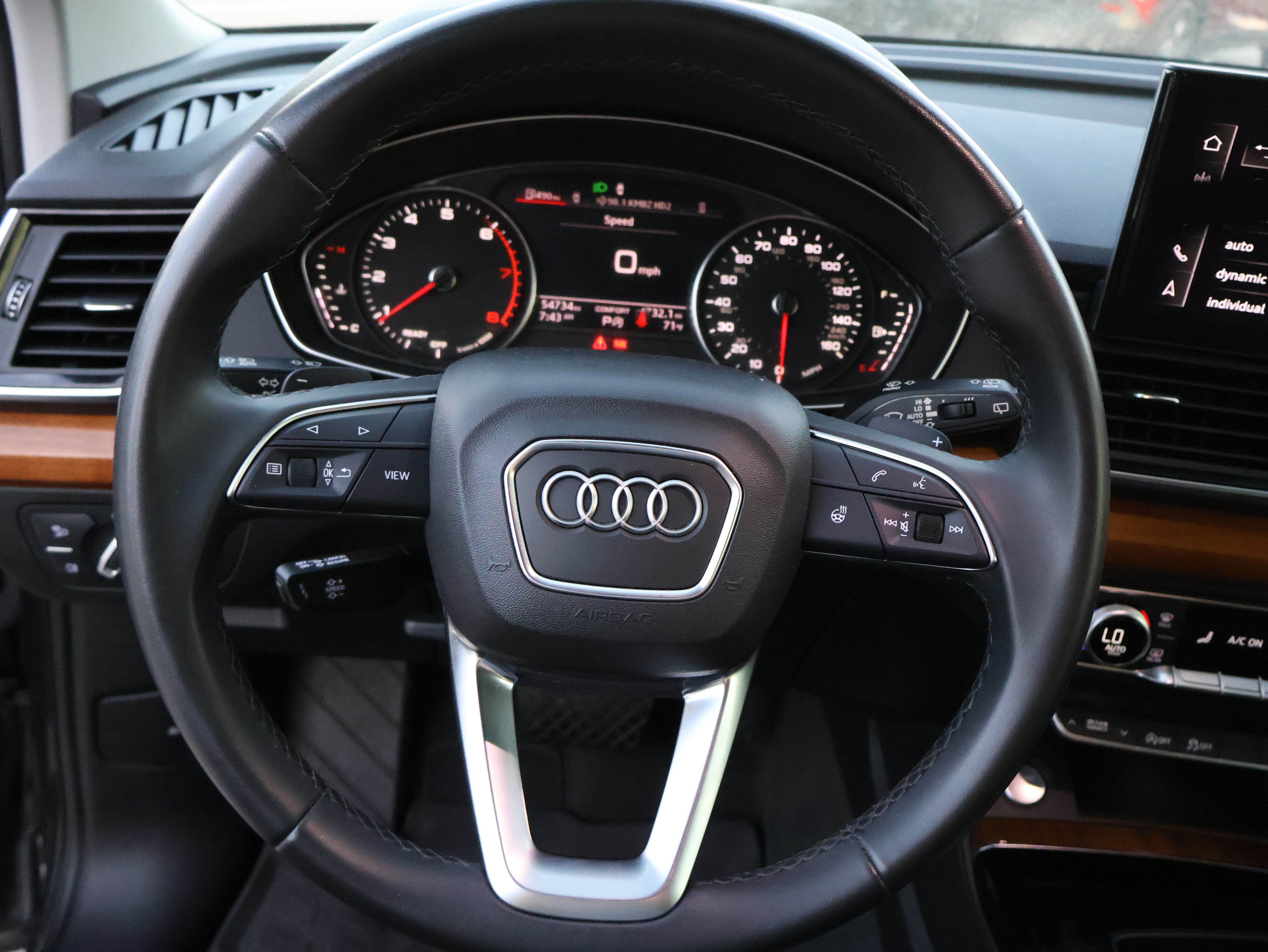 Used 2022 Audi Q5 2.0T Premium w/ Convenience Package AWD/4WD image 29