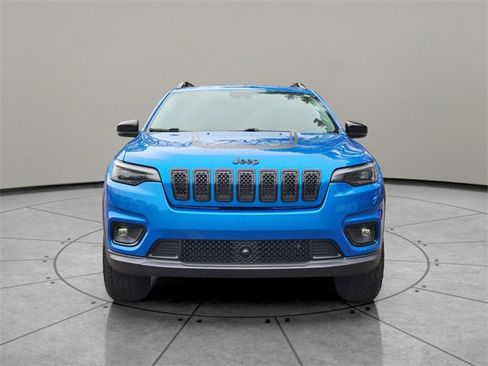 Certified 2022 Jeep Cherokee Latitude w/ Sun & Sound Group image 15