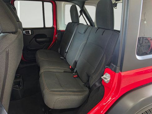 Used 2024 Jeep Wrangler Unlimited Sport AWD/4WD image 25
