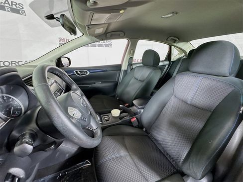 Used 2019 Nissan Sentra SR image 21