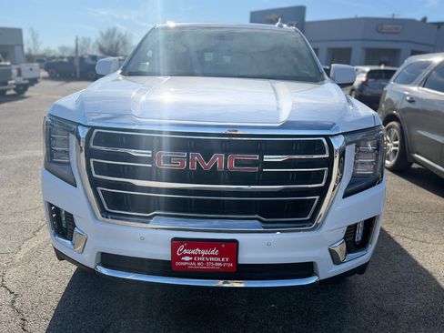 Used 2024 GMC Yukon SLT image 7