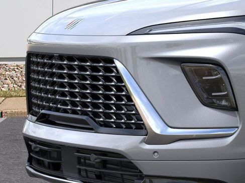 New 2026 Buick Enclave Avenir w/ Super Cruise Package image 13