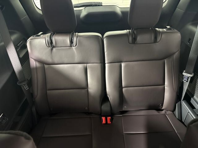 New 2026 Ford Explorer Platinum w/ LUX Leather Package AWD/4WD image 15