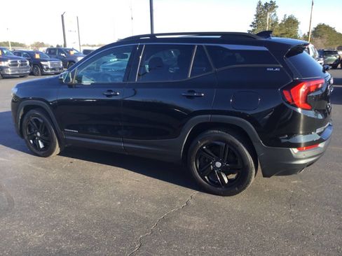 Used 2019 GMC Terrain SLE w/ GMC Pro Grade Package image 3