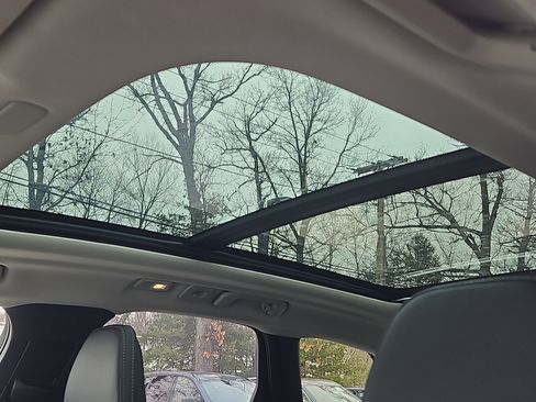 New 2026 Volvo XC60 B5 Ultra w/ Protection Package Premier image 4