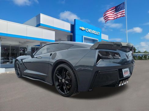 Used 2019 Chevrolet Corvette Stingray Coupe w/ 1LT RWD image 5