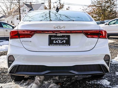 Certified 2024 Kia Forte LXS image 5