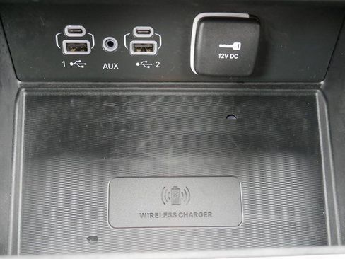 Used 2023 Jeep Grand Cherokee Altitude image 20