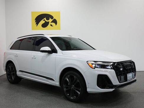 Used 2025 Audi Q7 3.0T Premium Plus w/ Premium Plus Package AWD/4WD image 6