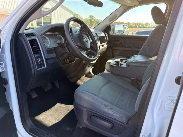 Used 2017 RAM 1500 Express AWD/4WD image 10